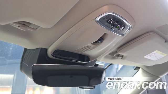 Volvo XC90 2017 — photo 18