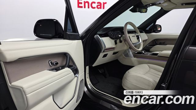 Land Rover Range Rover 2025 — photo 10