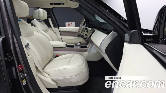 Land Rover Range Rover 2025 — photo 11