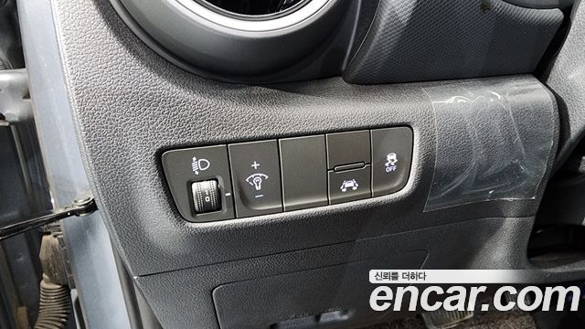 Hyundai Kona 2020 — photo 28