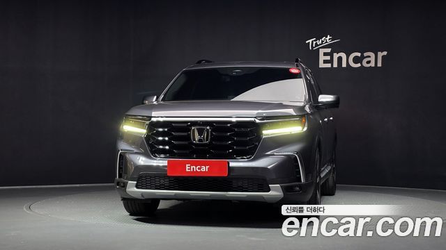 Honda Pilot 2023 — photo 3
