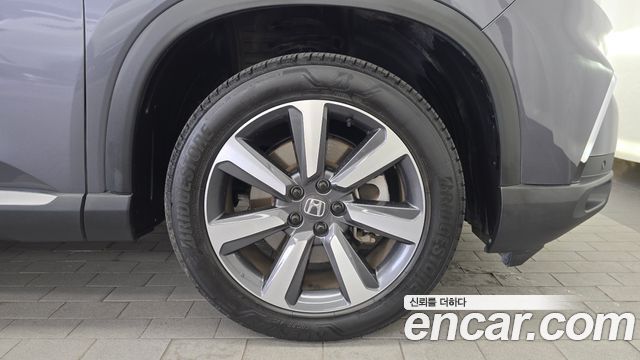 Honda Pilot 2023 — photo 7