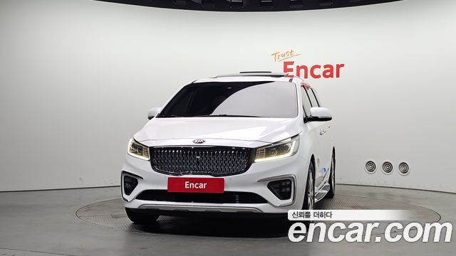 Kia Canival 2019 — photo 3