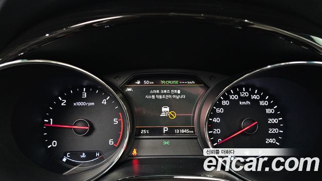 Kia Canival 2019 — photo 8