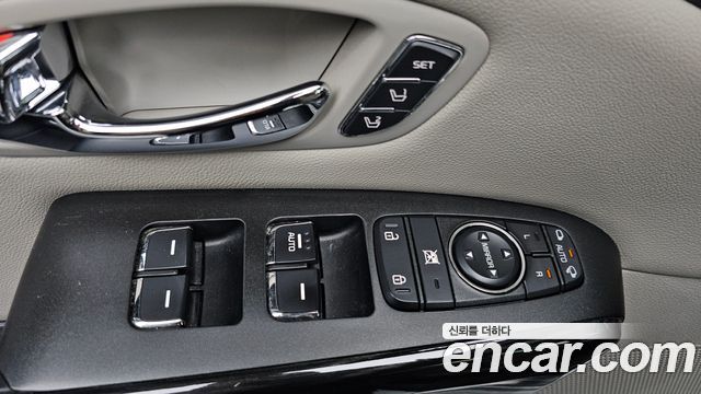 Kia Canival 2019 — photo 13