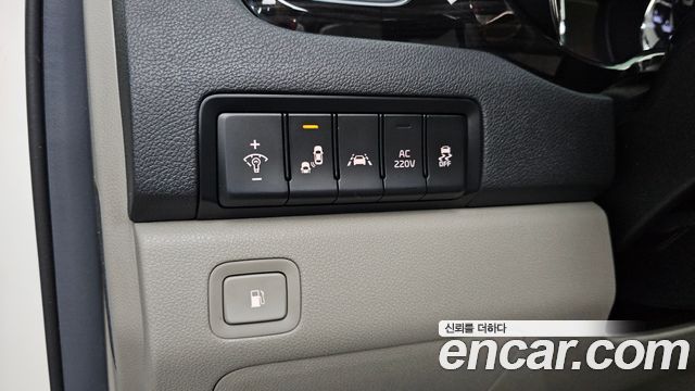Kia Canival 2019 — photo 14