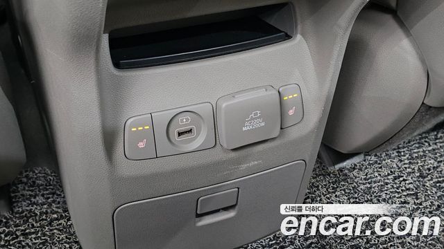 Kia Canival 2019 — photo 19