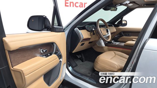 Land Rover Range Rover 2025 — photo 10