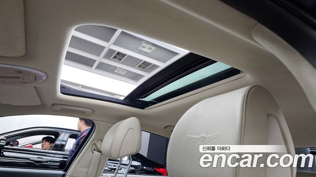 Genesis G70 2019 — photo 19