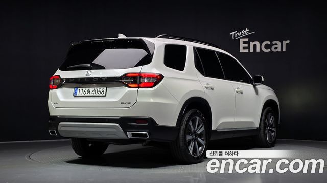 Honda Pilot 2023 — photo 2