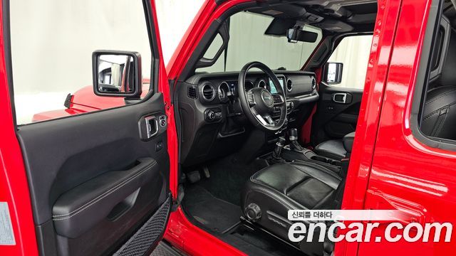 Jeep Wrangler 2019 — photo 10
