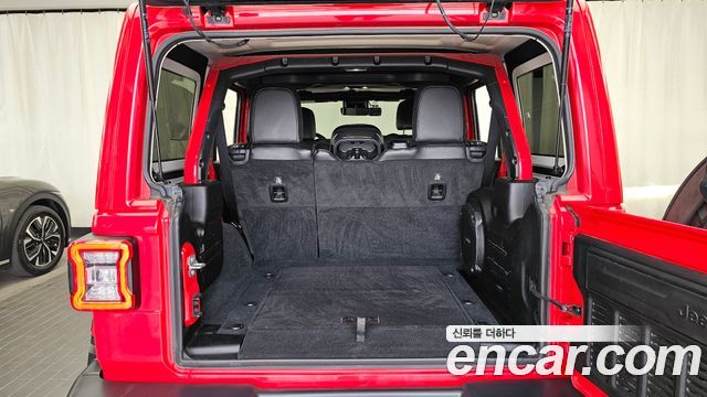 Jeep Wrangler 2019 — photo 20