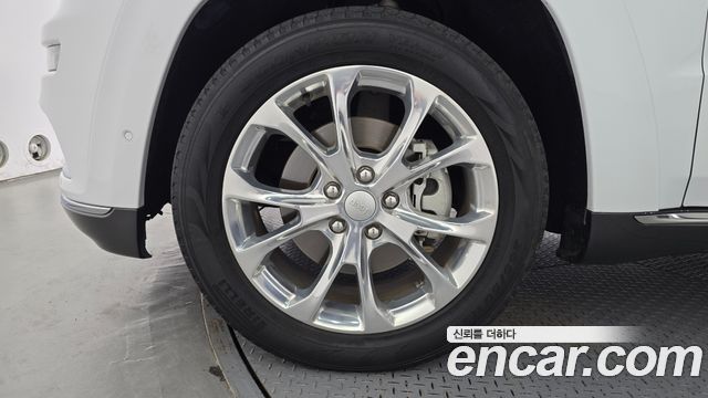 Jeep Cherokee 2021 — photo 5