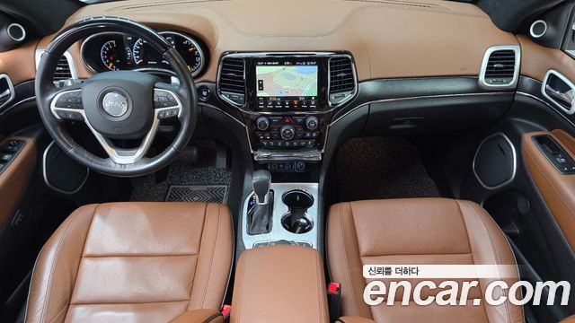 Jeep Cherokee 2021 — photo 10