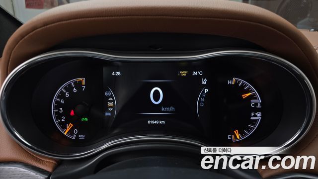 Jeep Cherokee 2021 — photo 11