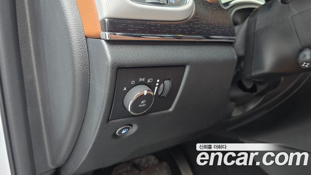 Jeep Cherokee 2021 — photo 24