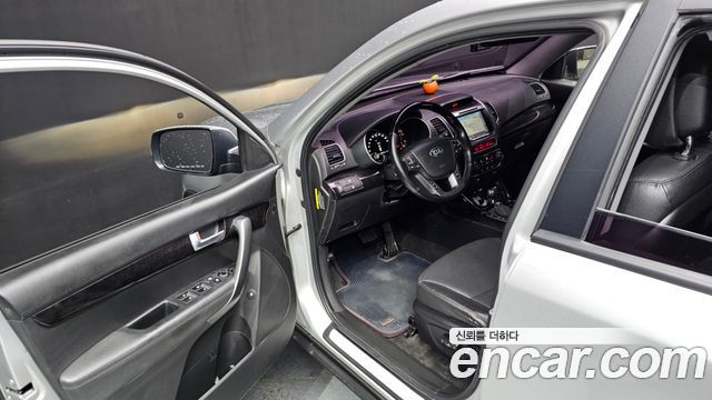 Kia Sorento 2014 — photo 10