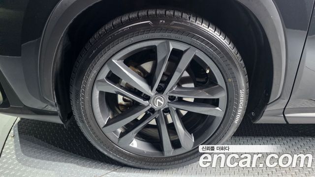 Lexus NX 2023 — photo 5