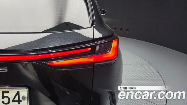 Lexus NX 2023 — photo 9