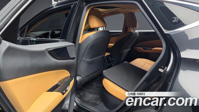 Lexus NX 2023 — photo 16
