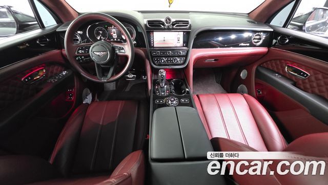 Bentley Bentayga 2023 — photo 10