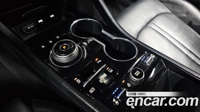 Kia K5 2022 — photo 9