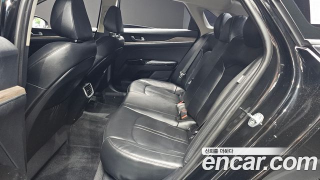 Kia K5 2022 — photo 11