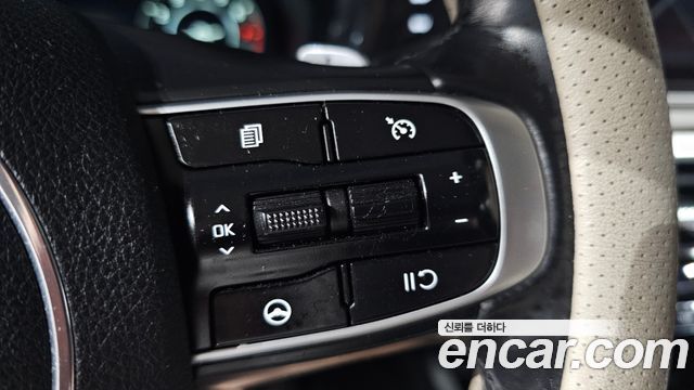 Kia K5 2022 — photo 14