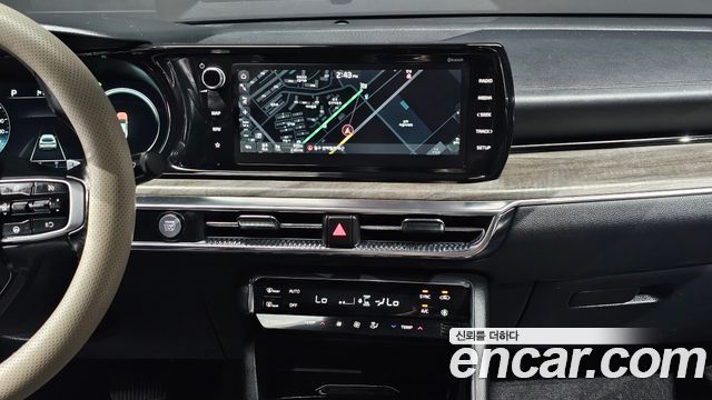 Kia K5 2022 — photo 15