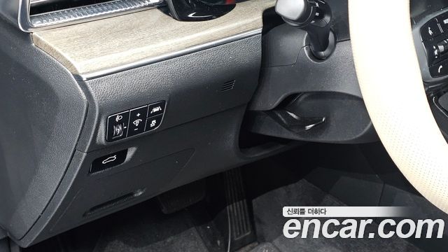 Kia K5 2022 — photo 17