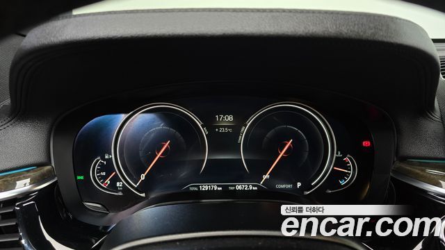 BMW Gran Turismo 2018 — photo 11