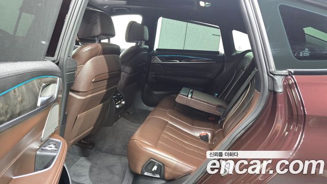 BMW Gran Turismo 2018 — photo 17
