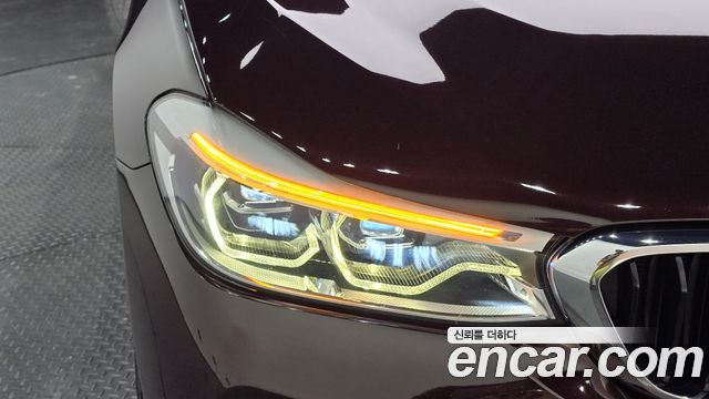 BMW Gran Turismo 2018 — photo 8