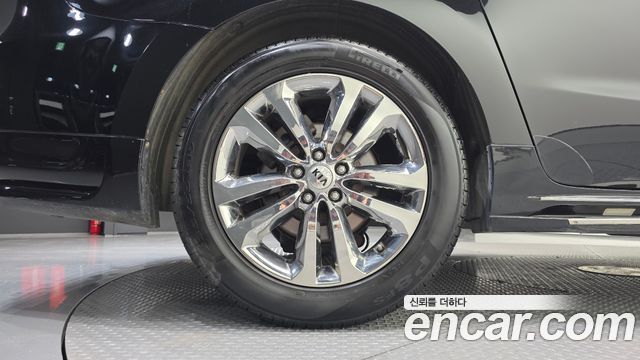 Kia Canival 2017 — photo 5