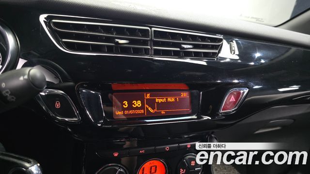 Citroën / DS DS3 2017 — photo 15