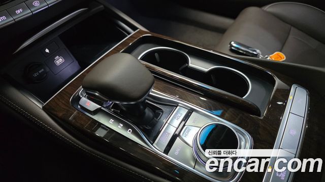 Kia K9 2020 — photo 12