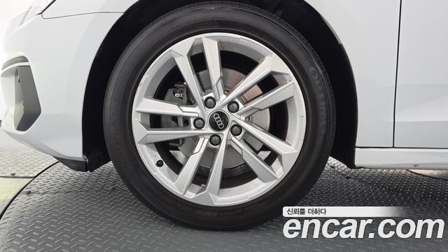 Audi A3 2023 — photo 5