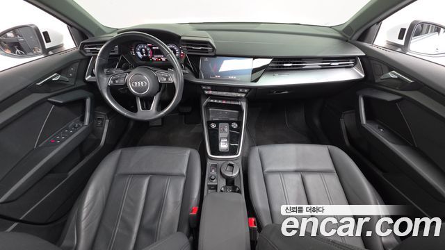 Audi A3 2023 — photo 10