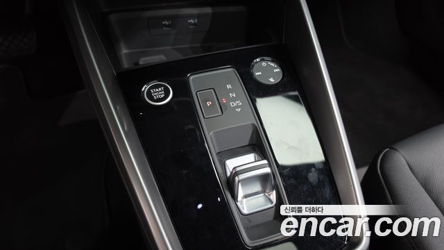 Audi A3 2023 — photo 12