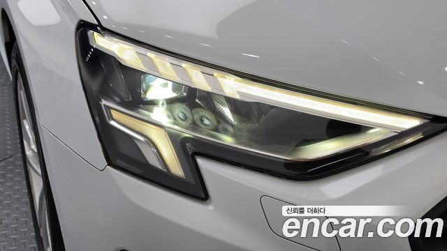 Audi A3 2023 — photo 8