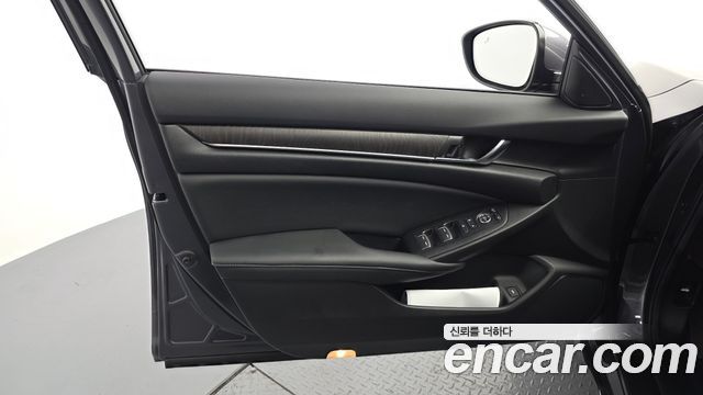 Honda Accord 2021 — photo 14