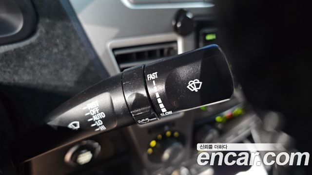 KG Mobility KORANDO 2018 — photo 29