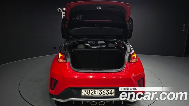 Hyundai Veloster 2020 — photo 26