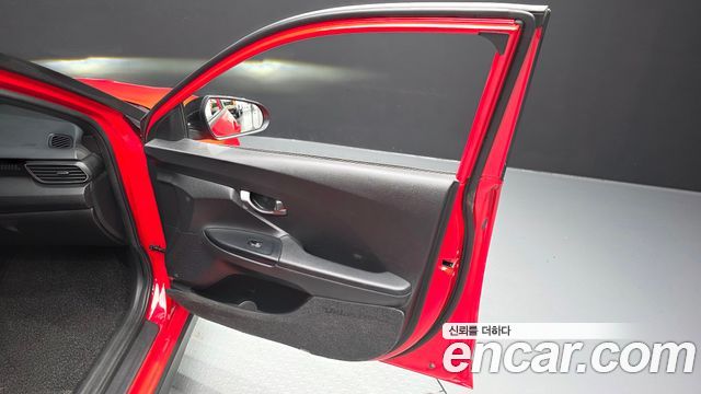 Hyundai Veloster 2020 — photo 14