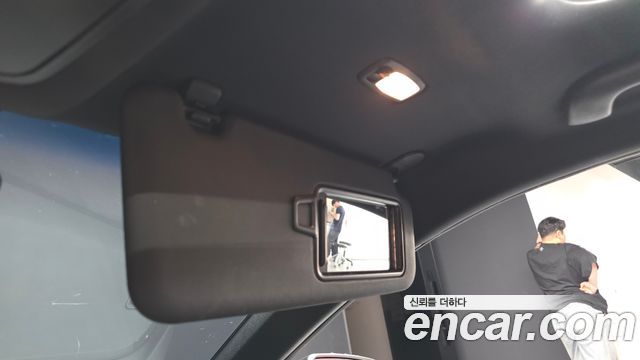 Hyundai Veloster 2020 — photo 33