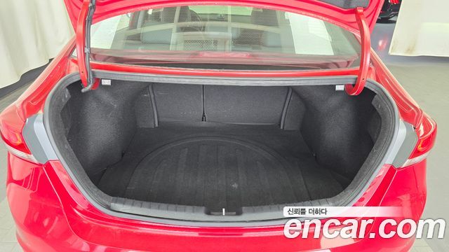 Hyundai AVANTE 2016 — photo 20