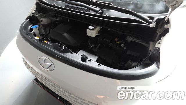 Hyundai Staria 2022 — photo 6