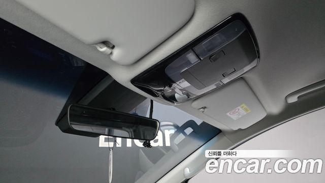 Hyundai Staria 2022 — photo 26
