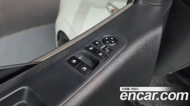 Hyundai Staria 2022 — photo 29