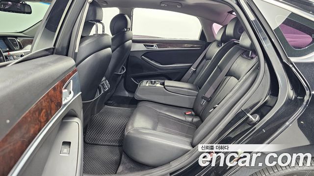 Hyundai Genesis 2016 — photo 11